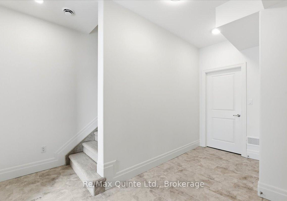 101-buchanan-avenue-prince-edward-county-ontario-x13176678