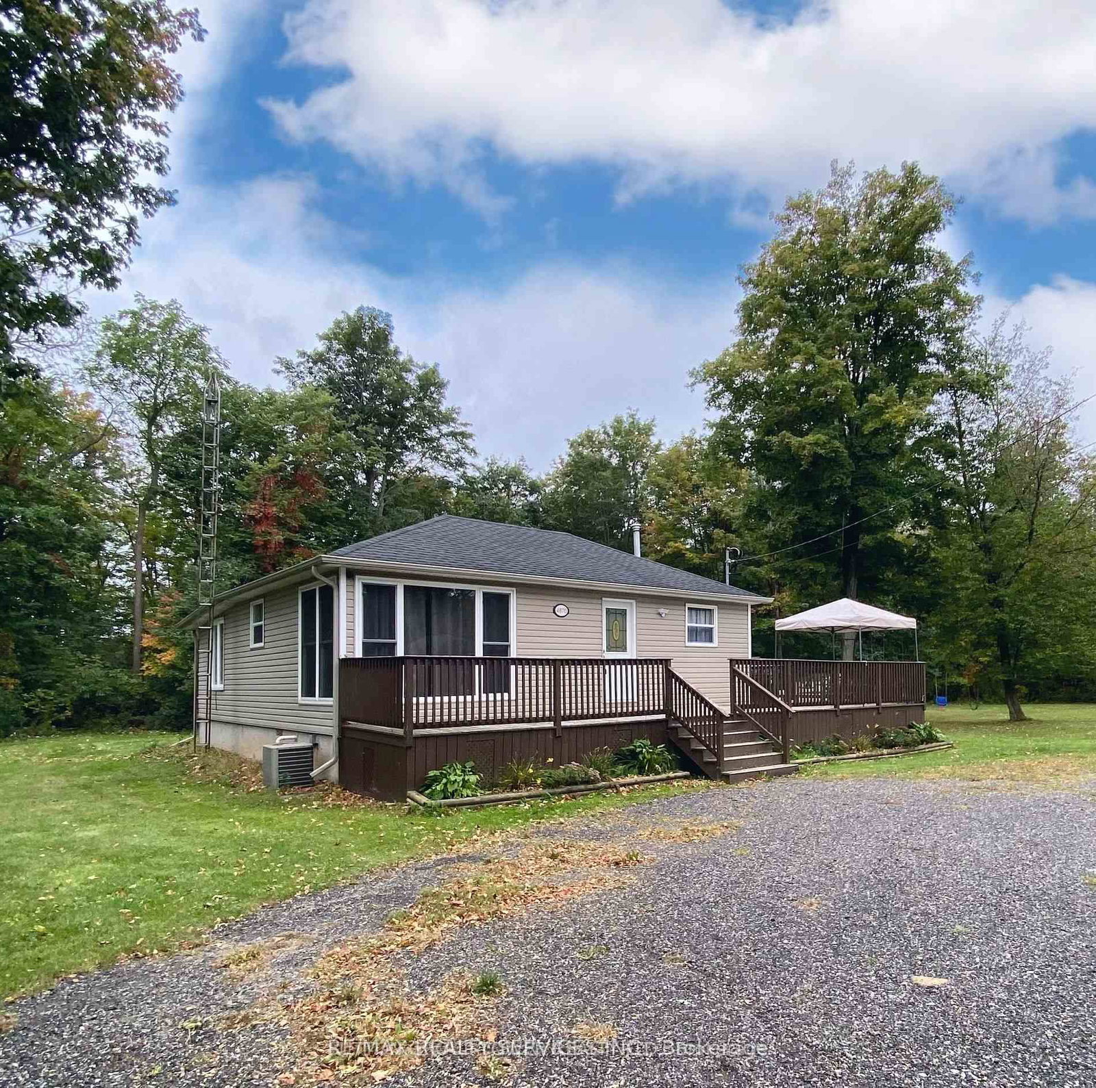 4870-mapleview-crescent-port-colborne-ontario-x13176762