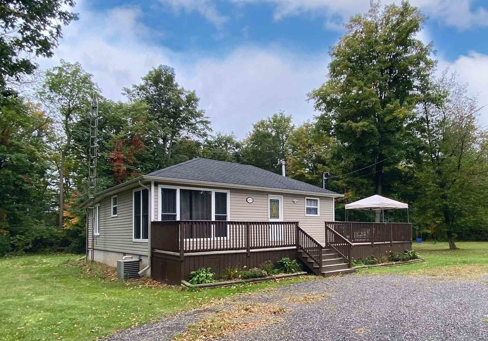 4870-mapleview-crescent-port-colborne-ontario-x13176762