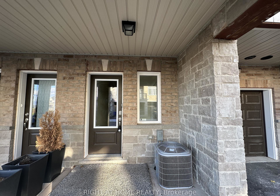 40-zinfandel-drive-hamilton-ontario-x13176764