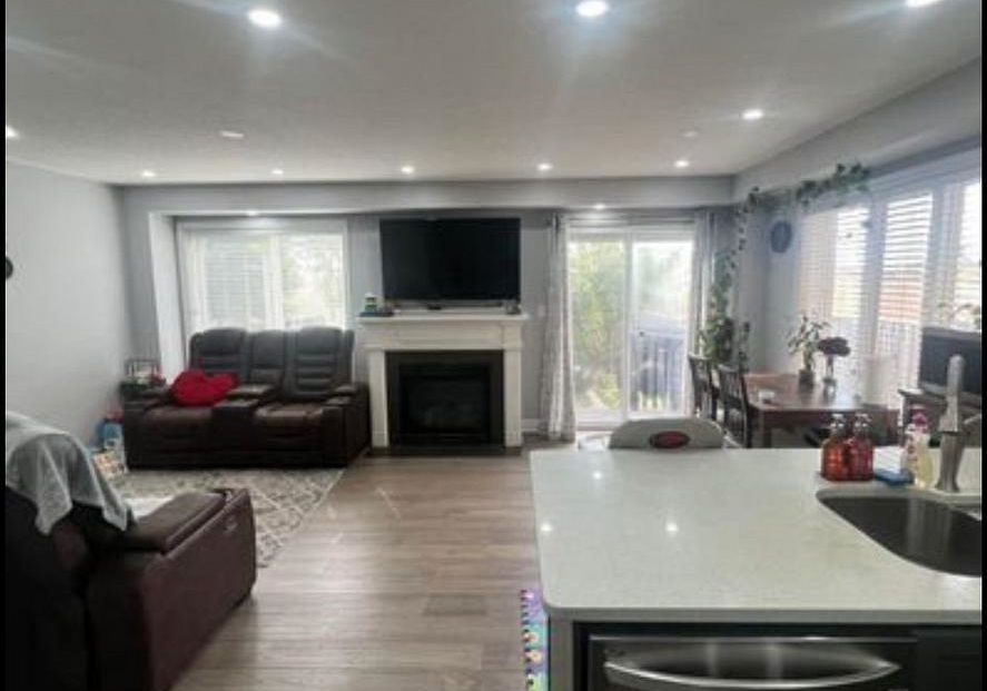 97-periwinkle-drive-hamilton-ontario-x13176780