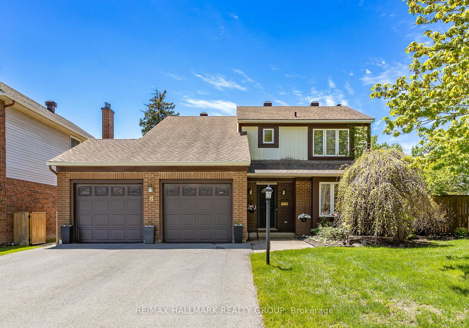 8-trotting-way-kanata-ontario-x13177058