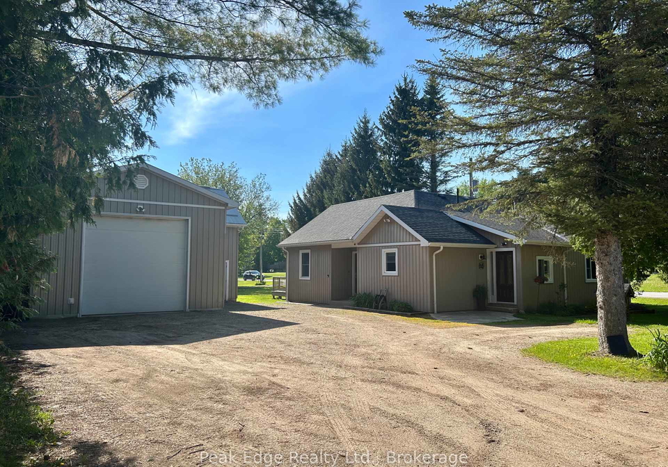 124-douglas-street-chatsworth-ontario-x13177140