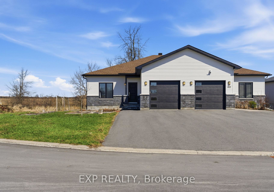 451-lancaster-lane-north-dundas-ontario-x13177150