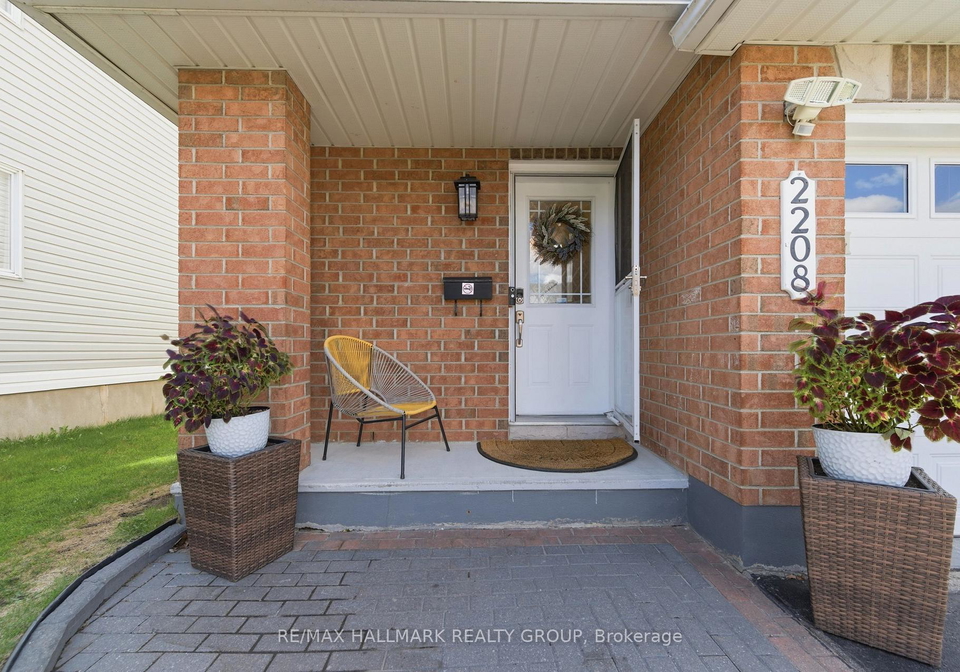 2208-brockstone-crescent-ottawa-ontario-x13177192