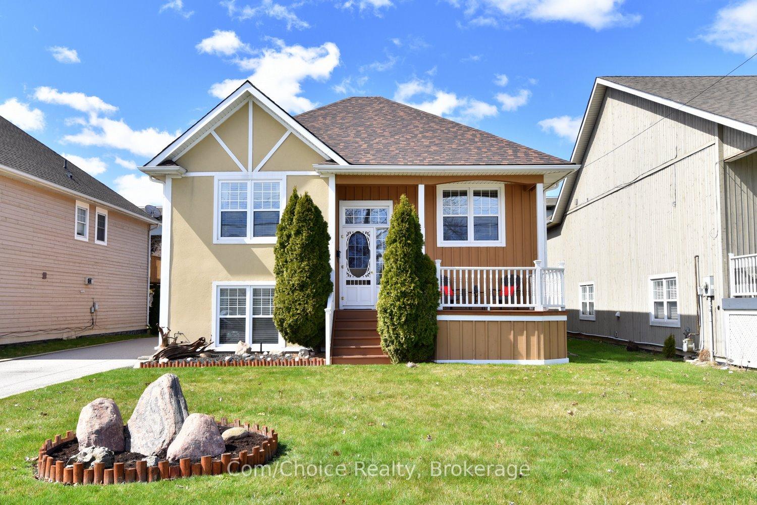 1060-beach-boulevard-hamilton-ontario-x13177204