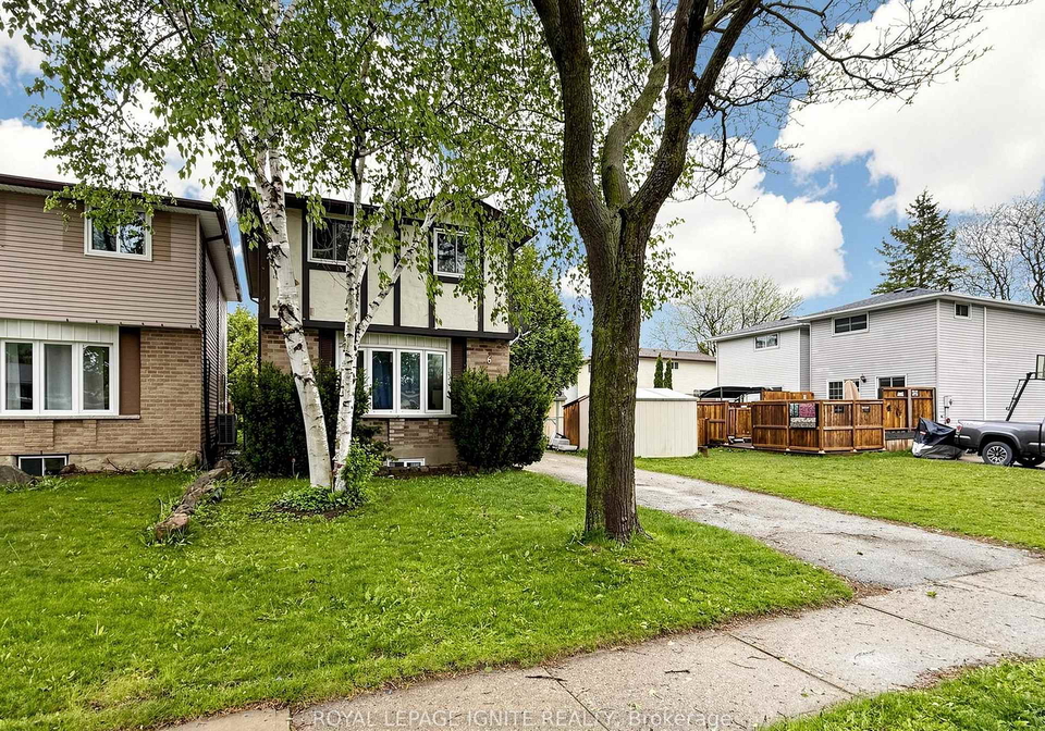 6-upton-crescent-guelph-ontario-x13179354