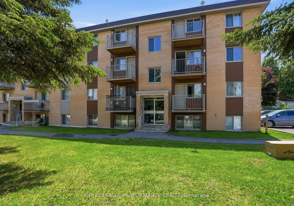 1015-cartier-boulevard-hawkesbury-ontario-x13179620