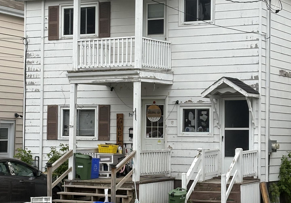 714-716-gloucester-street-cornwall-ontario-x13179988