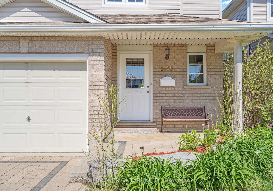 1089-copper-leaf-crescent-kitchener-ontario-x13180222