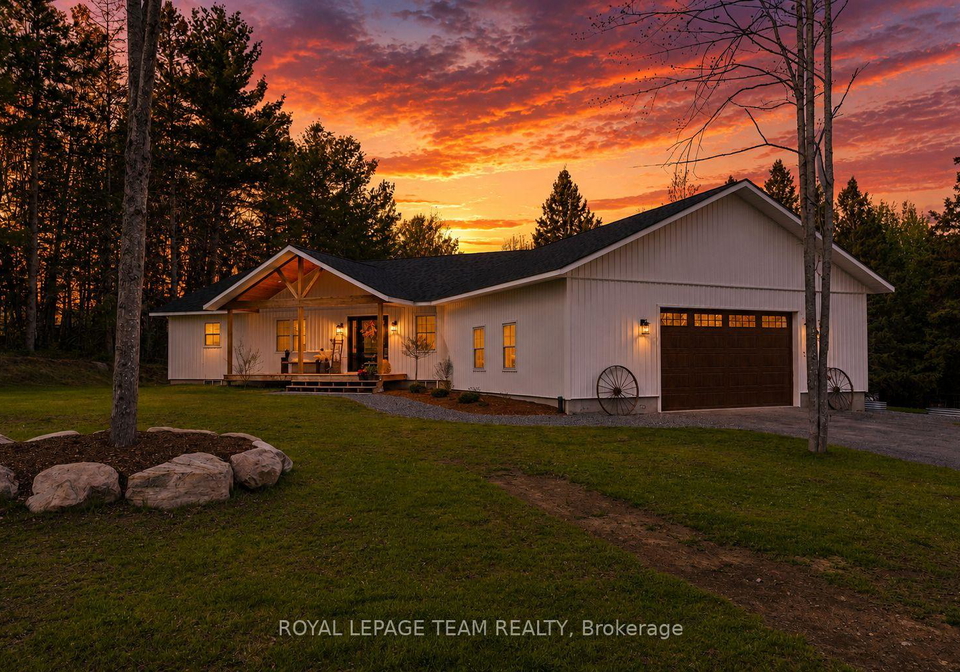 36-hillcrest-avenue-killaloe-hagarty-and-richards-killaloe-hagarty-and-richards-ontario-x13181588