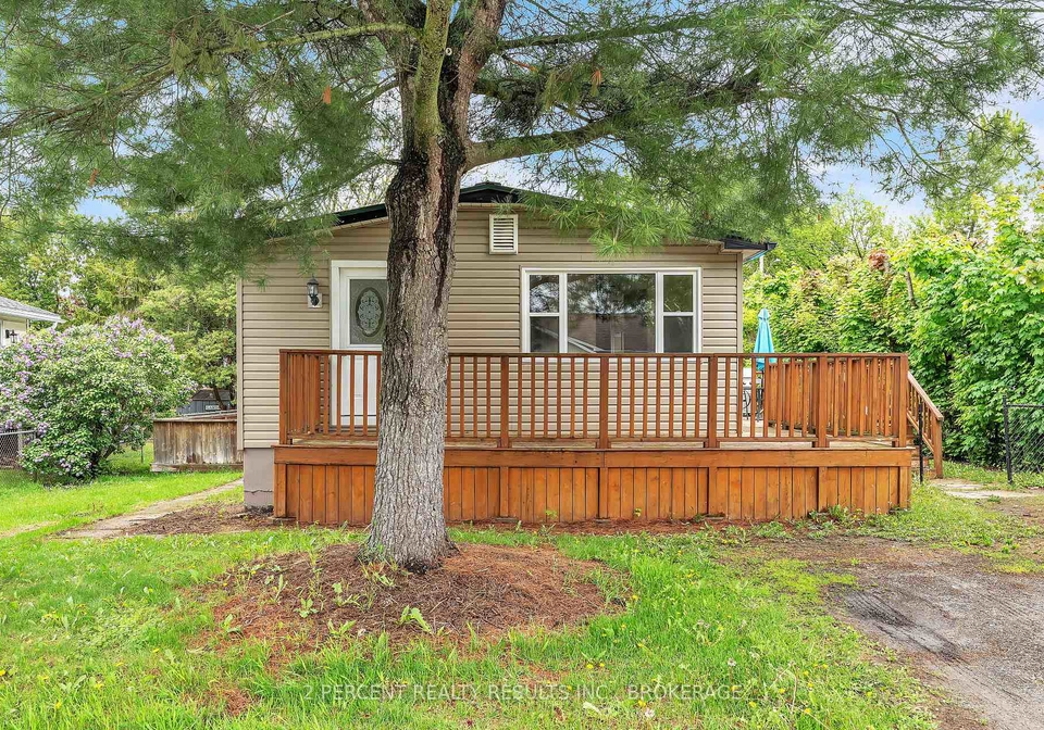 479-henrietta-street-gananoque-ontario-x13181636