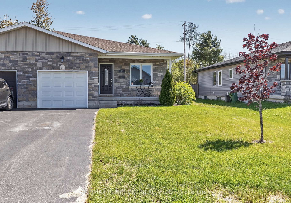 27-noble-crescent-petawawa-ontario-x13182006