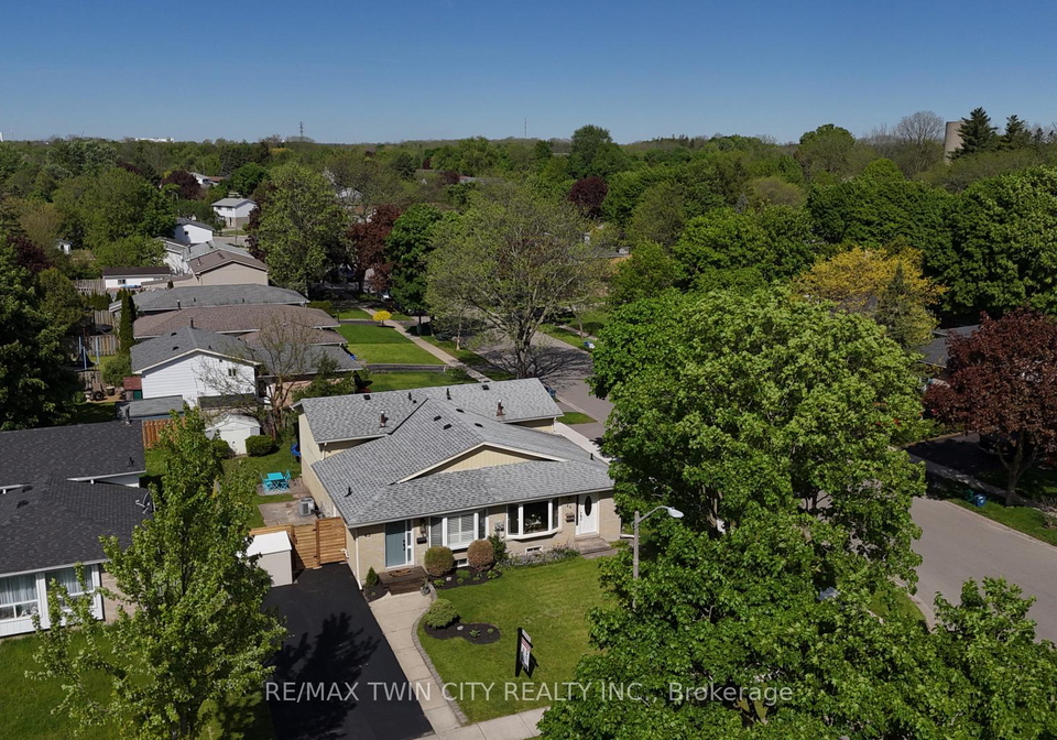 43-inverness-street-brantford-ontario-x13182014