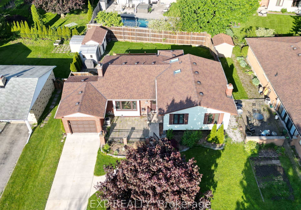 30-cowan-avenue-london-south-ontario-x13182042