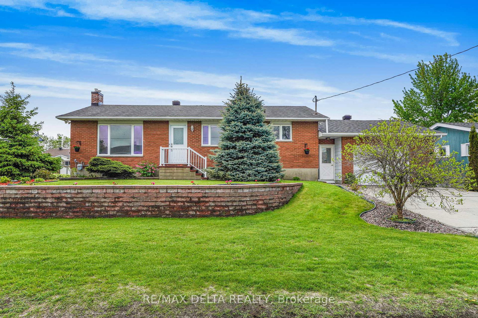2022-patricia-street-clarence-rockland-ontario-x13182198