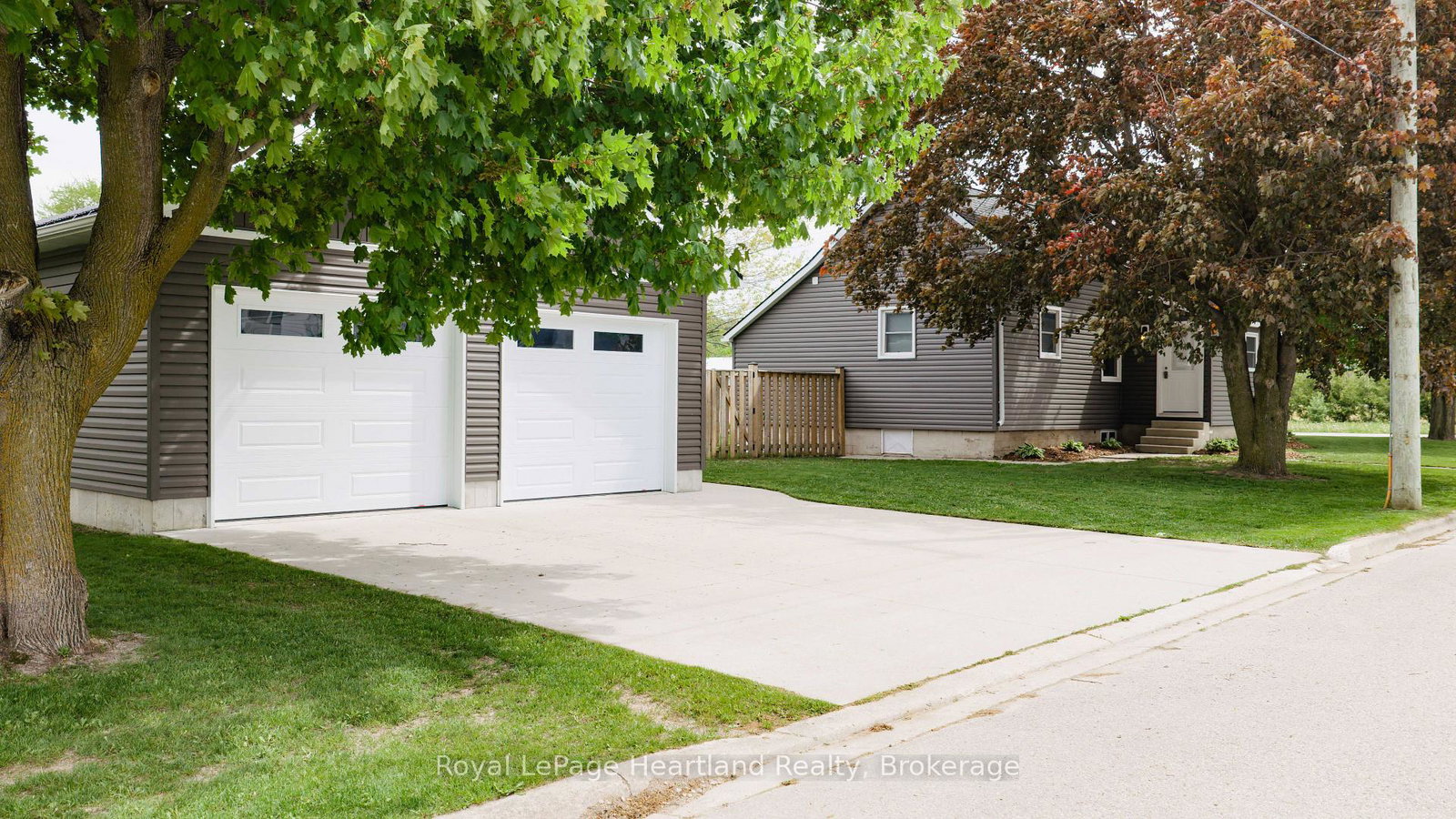 52-crombie-street-huron-east-ontario-x13182218