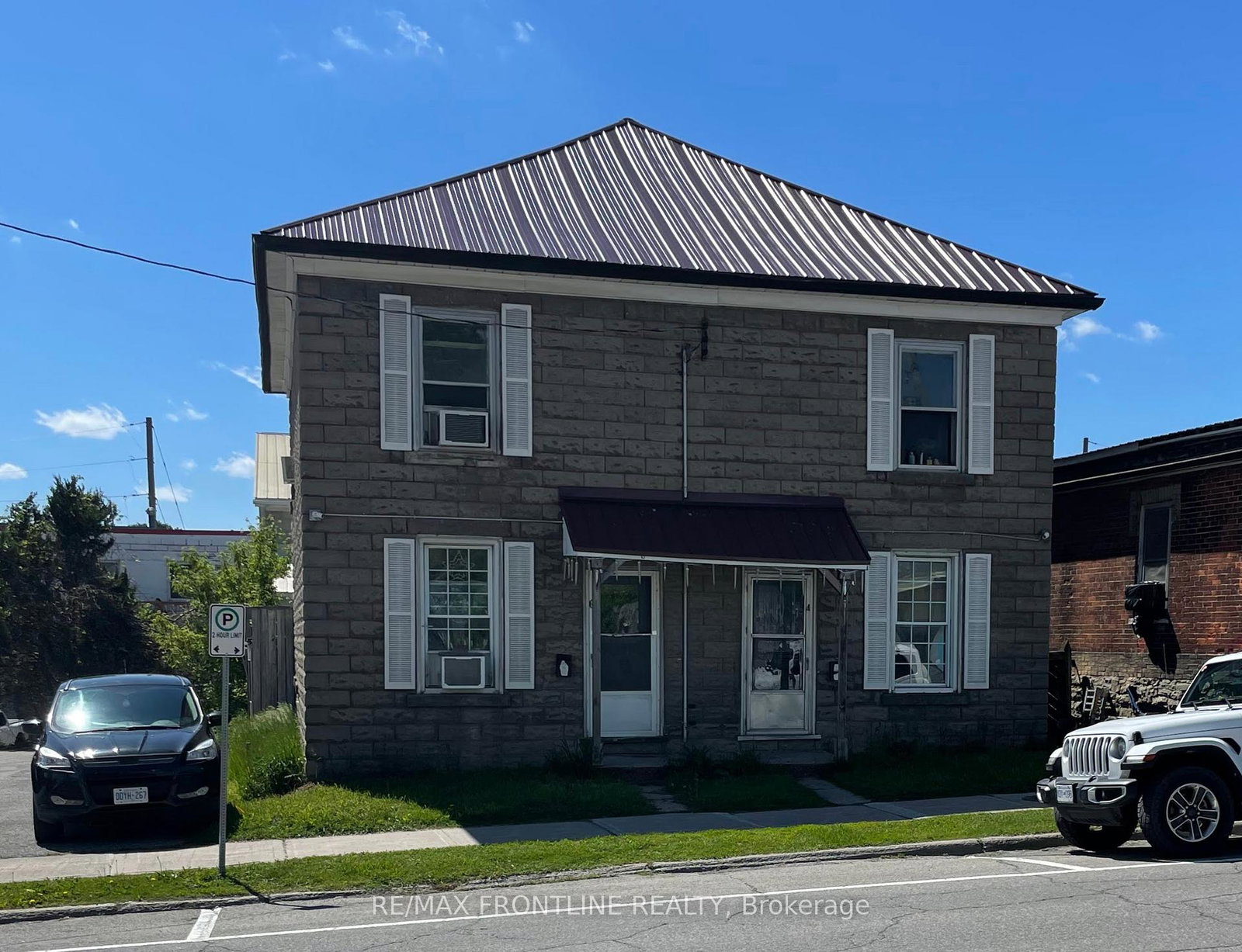4-6-market-street-s-smiths-falls-ontario-x13182418