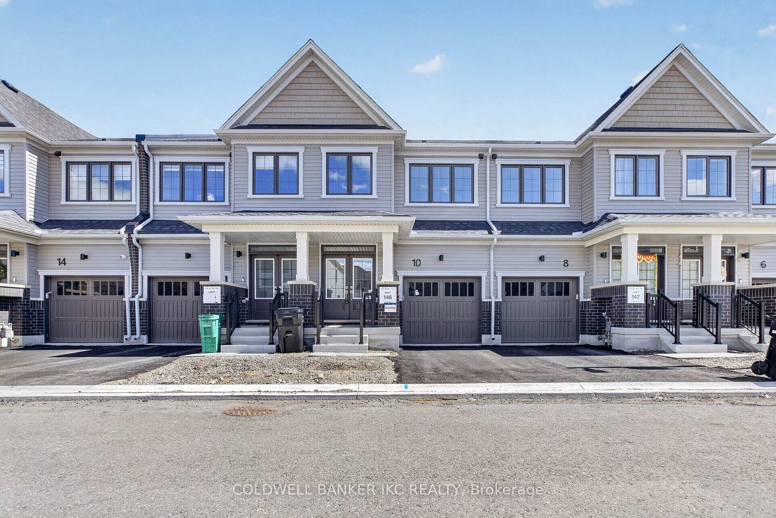 10-seahorse-common-cambridge-ontario-x13183376