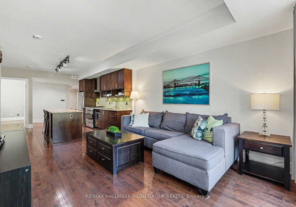 808-bronson-avenue-ottawa-ontario-x13183690