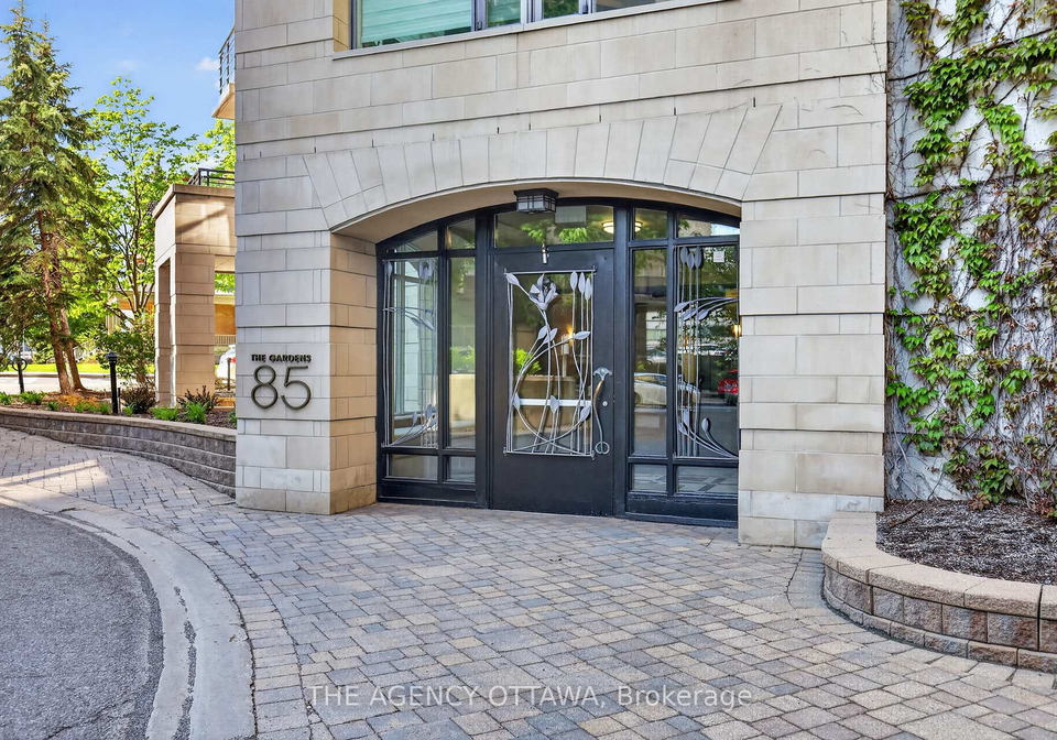 85-bronson-avenue-ottawa-ontario-x13183734