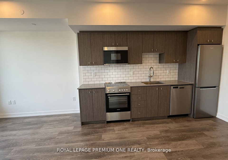 15-wellington-street-s-kitchener-ontario-x13184454