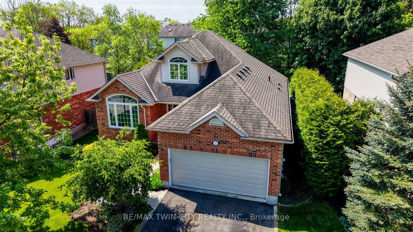 11-carolinian-lane-cambridge-ontario-x13184692