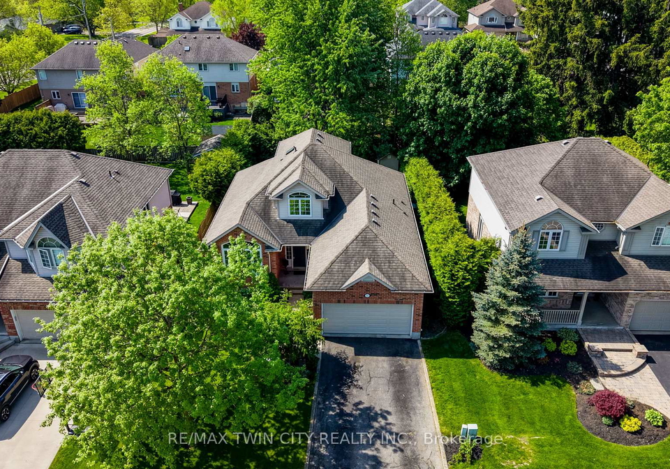 11-carolinian-lane-cambridge-ontario-x13184692