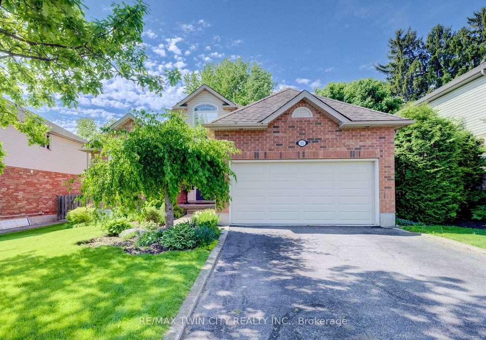 11-carolinian-lane-cambridge-ontario-x13184692