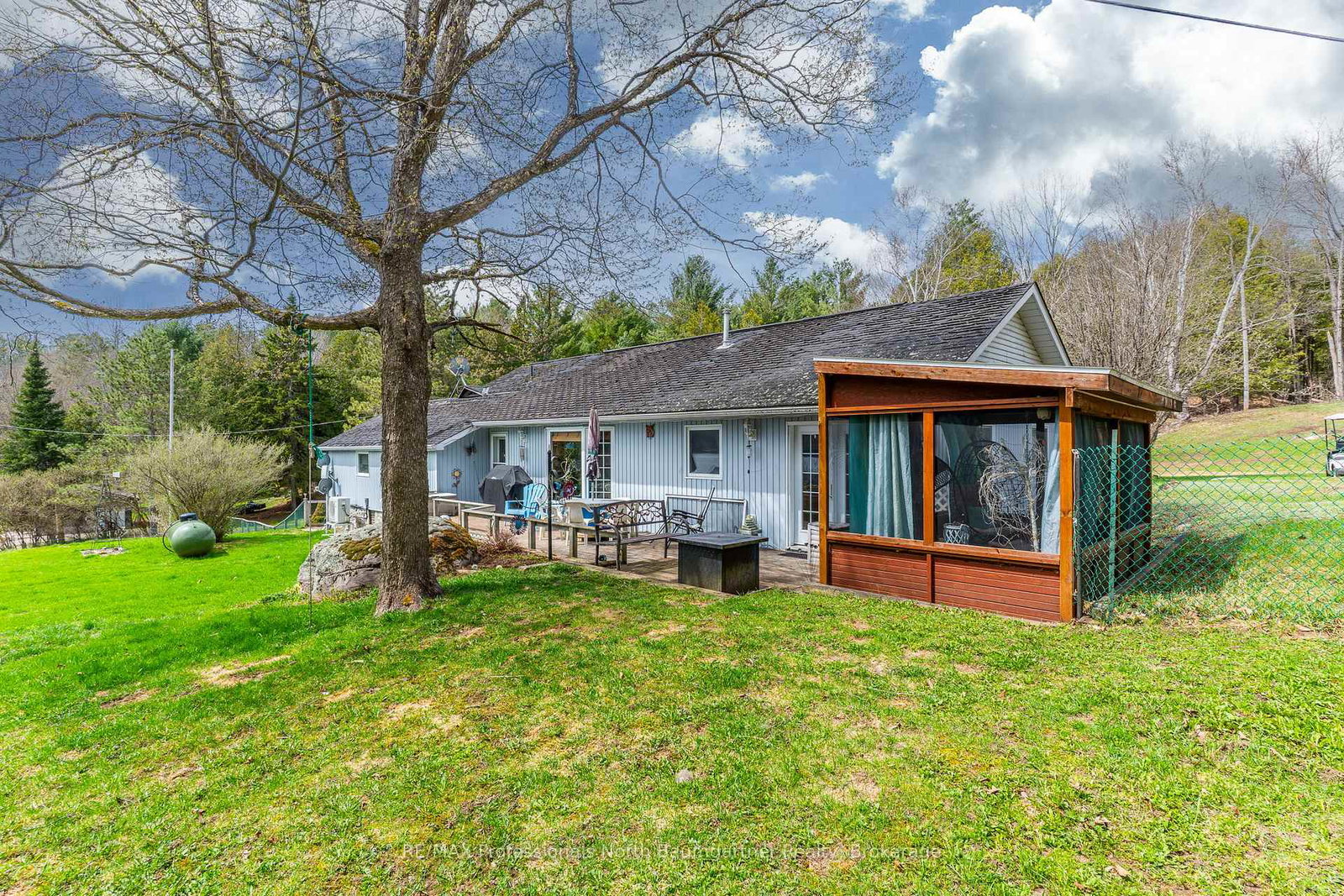 1093-reynolds-road-minden-hills-ontario-x13185368