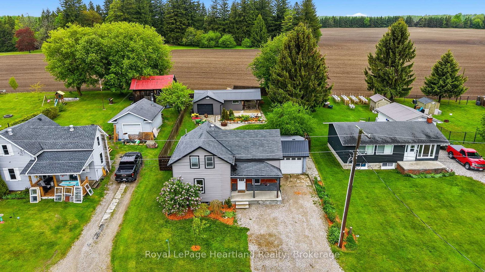 19-whitechurch-street-huron-kinloss-ontario-x13185576