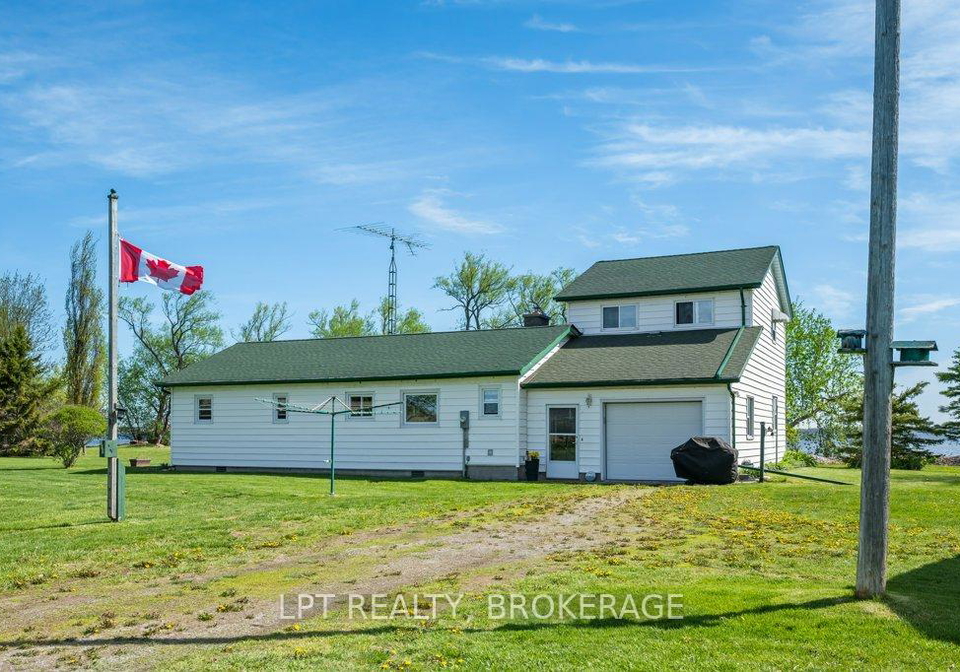 159-point-pleasant-lane-prince-edward-county-ontario-x13186122