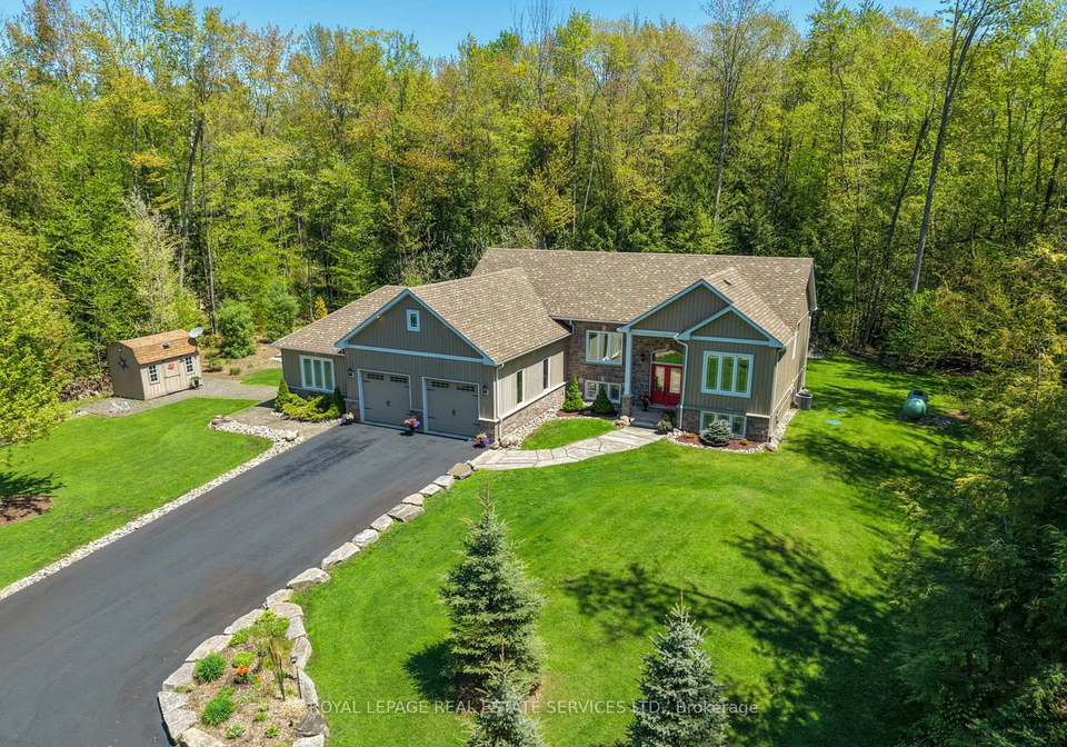 1045-tower-crescent-gravenhurst-ontario-x13186146