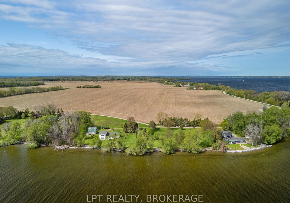 0-159-point-pleasant-lane-prince-edward-county-ontario-x13186184