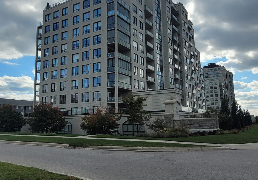 240-villagewalk-boulevard-london-north-ontario-x13187980