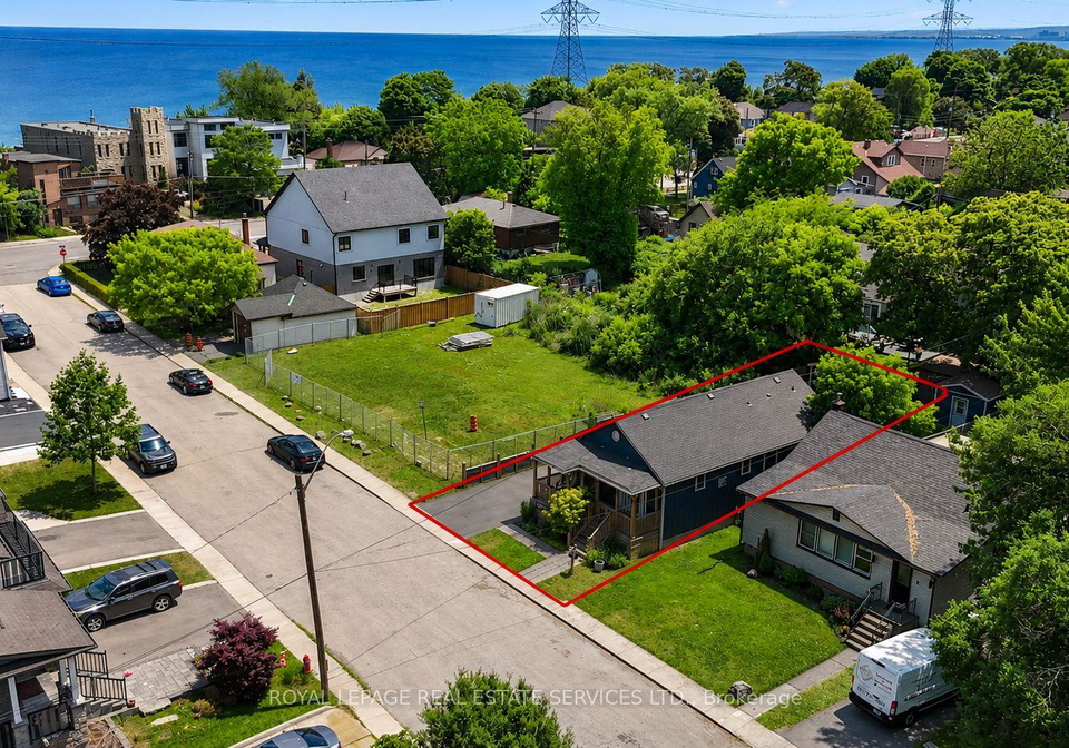 4-rembe-avenue-hamilton-ontario-x13188082
