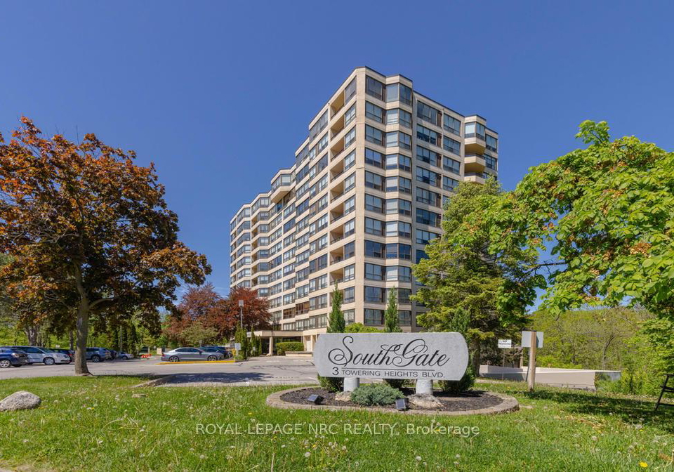 3-towering-heights-boulevard-st-catharines-ontario-x13188912