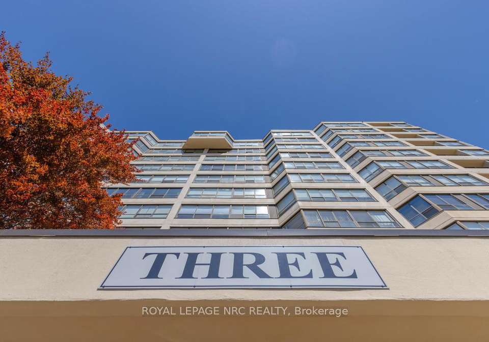 3-towering-heights-boulevard-st-catharines-ontario-x13188912