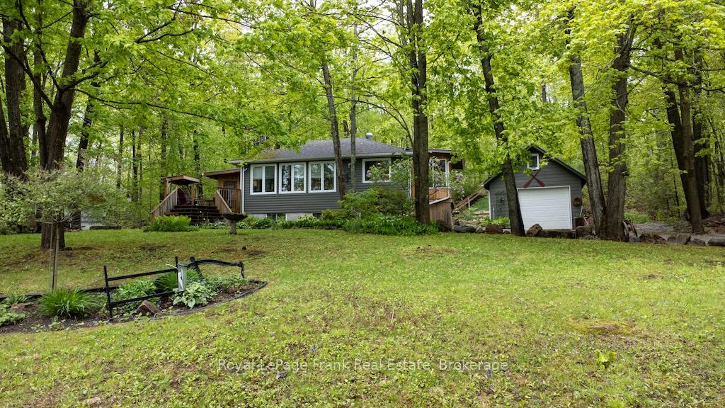 3-fire-route-27b-trent-lakes-ontario-x13190114