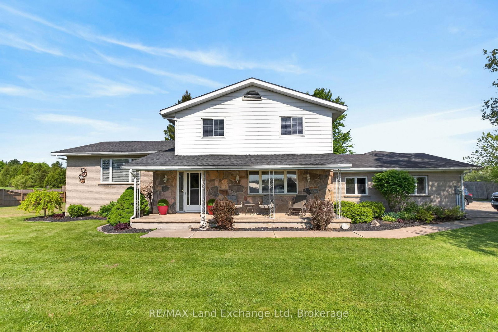 696-josephine-street-n-north-huron-ontario-x13190210