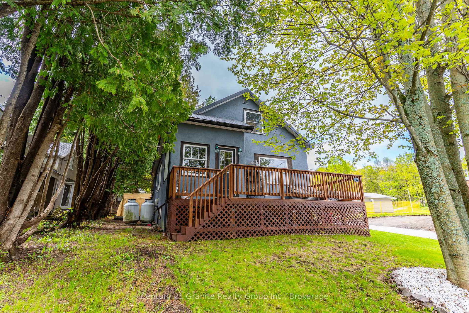 16-newcastle-street-minden-hills-ontario-x13190258