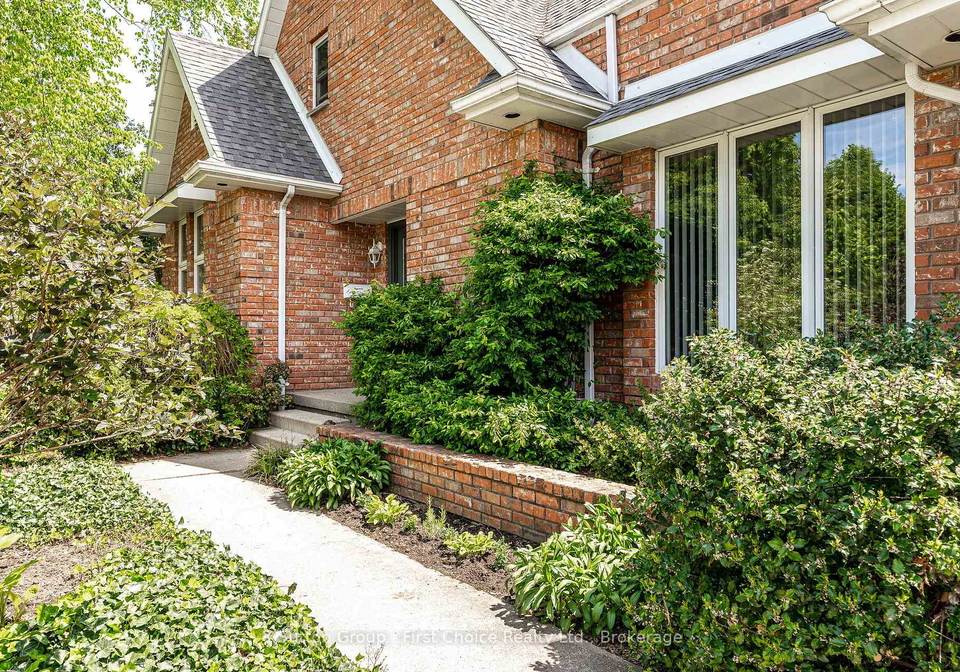 25-white-street-stratford-ontario-x13190832