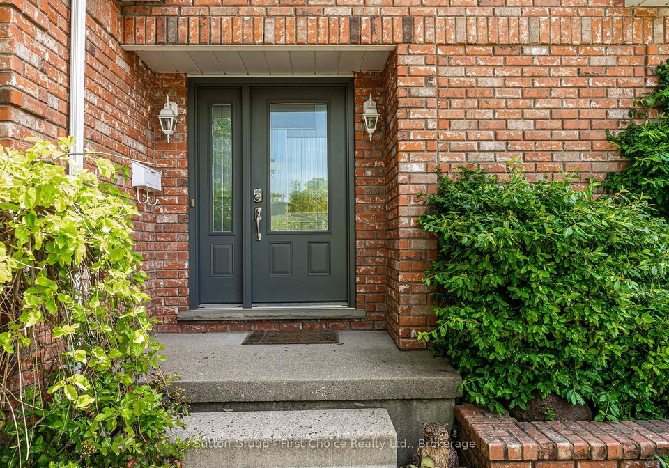 25-white-street-stratford-ontario-x13190832