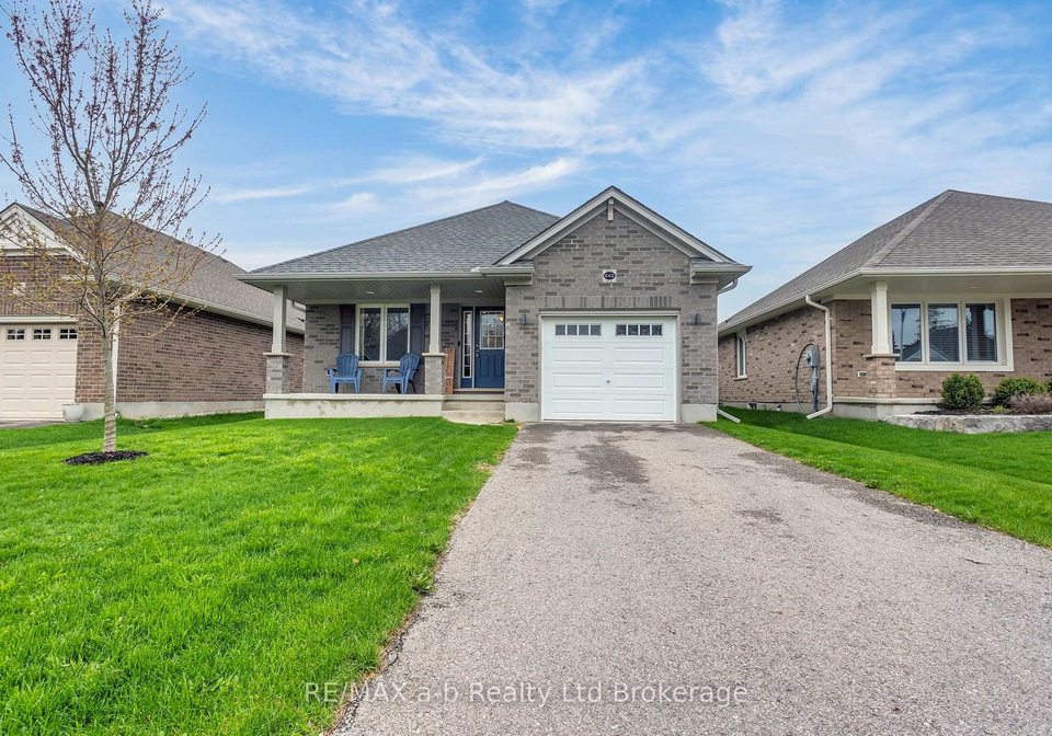 242-wilson-avenue-tillsonburg-ontario-x13191612