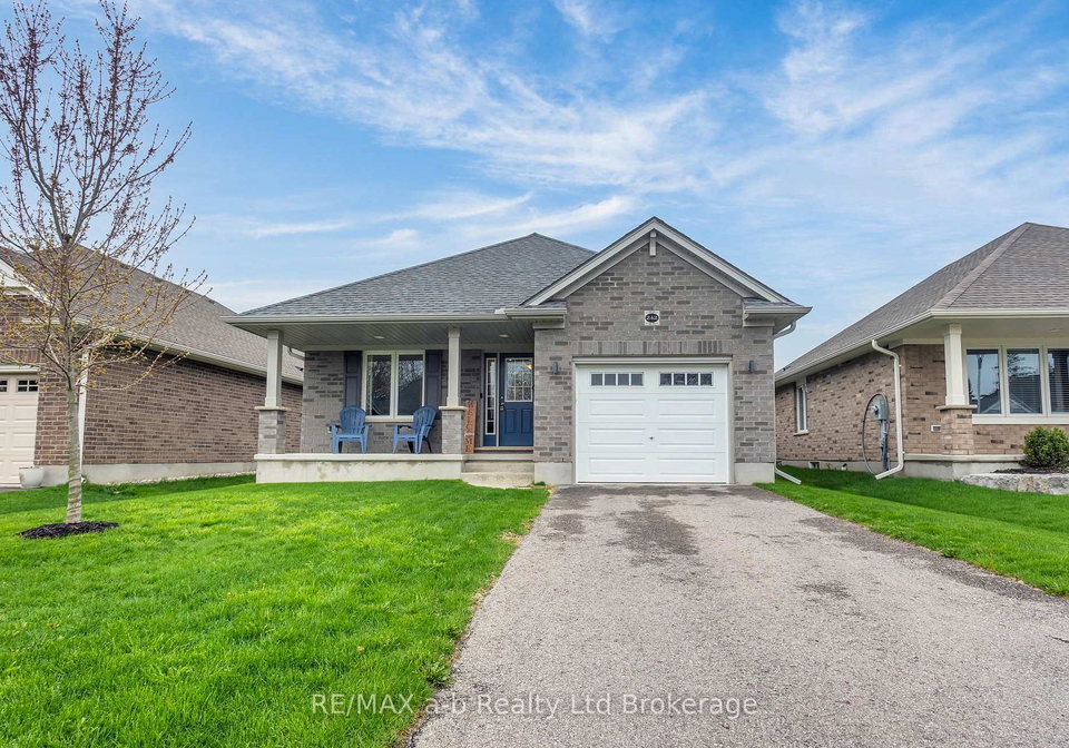 242-wilson-avenue-tillsonburg-ontario-x13191612
