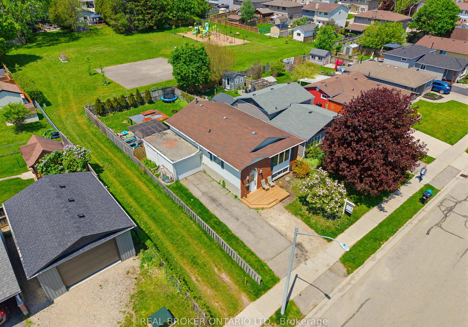 26-aspen-crescent-woolwich-ontario-x13192064
