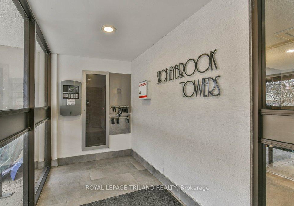 1600-adelaide-street-n-london-north-ontario-x13192114
