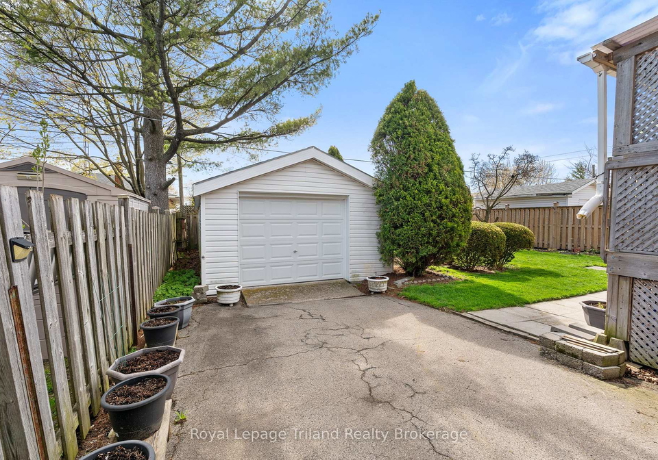 91-wise-crescent-hamilton-ontario-x13193606