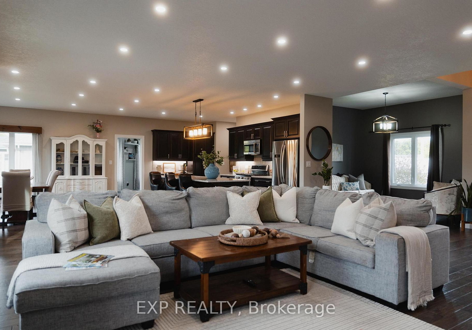 236-burford-delhi-townline-road-brant-ontario-x13193892