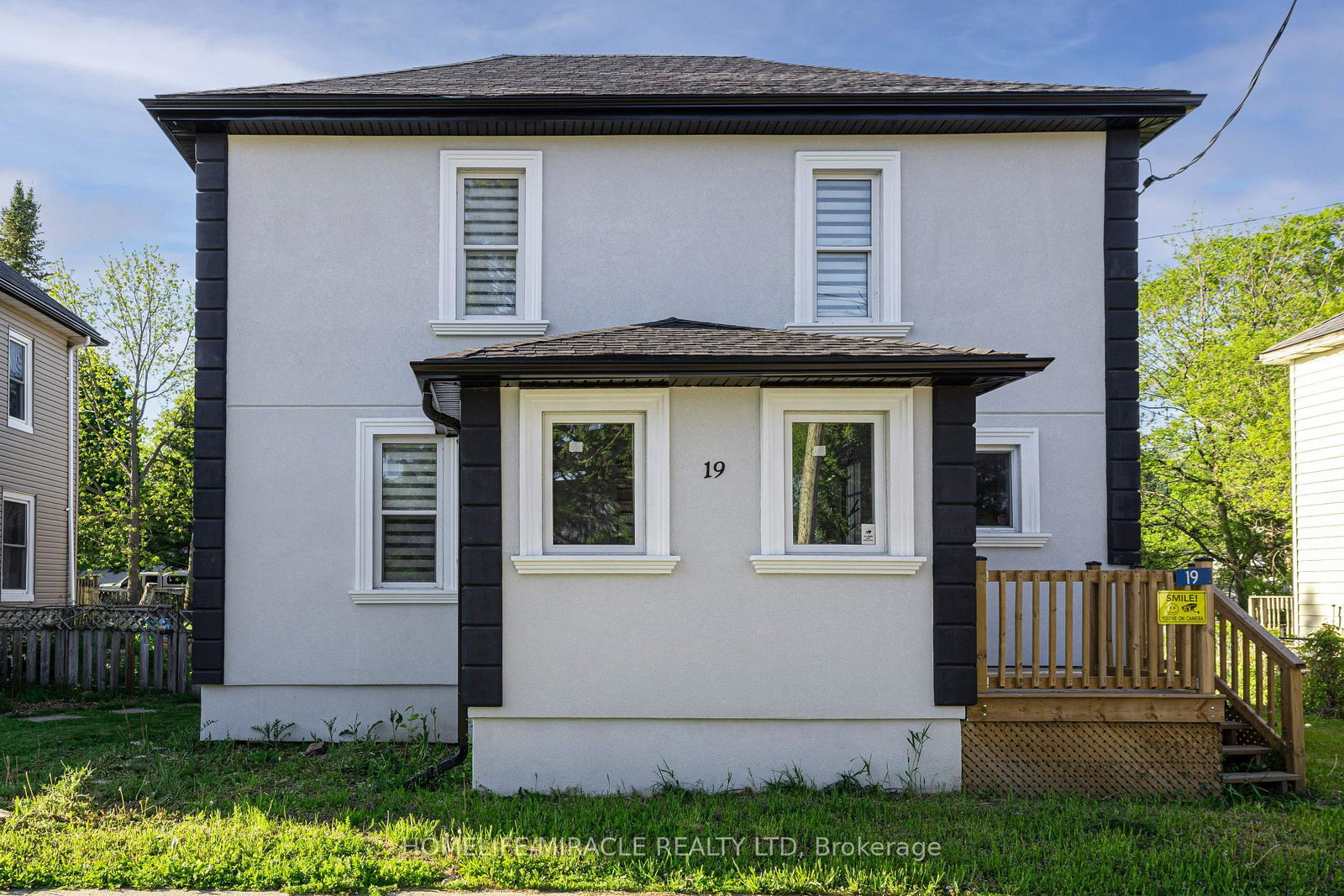 19-gilbert-street-lansdowne-village-ontario-x13195320